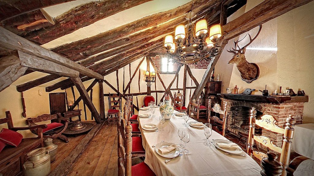 Salón-Buhardilla